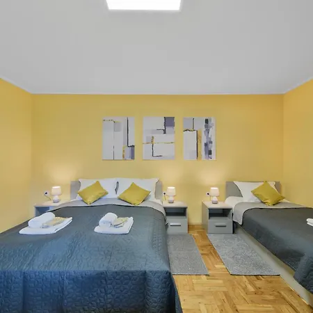 Apartament Dumalux Garden *