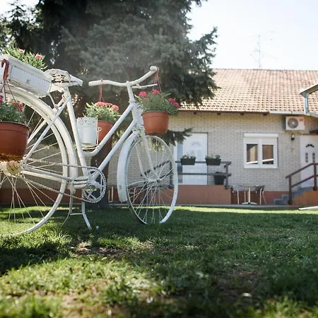 Apartman Dumalux Garden *