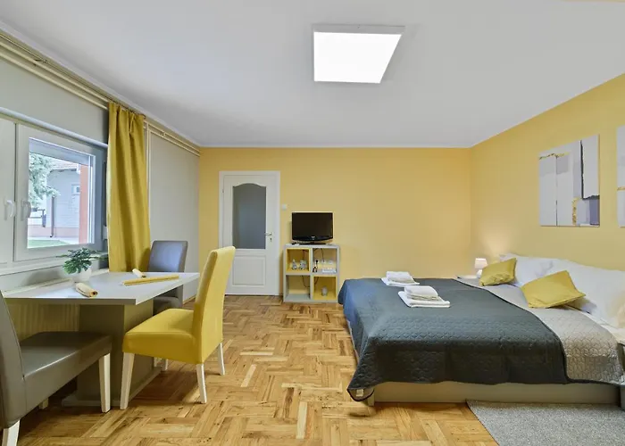 Dumalux Garden アパート